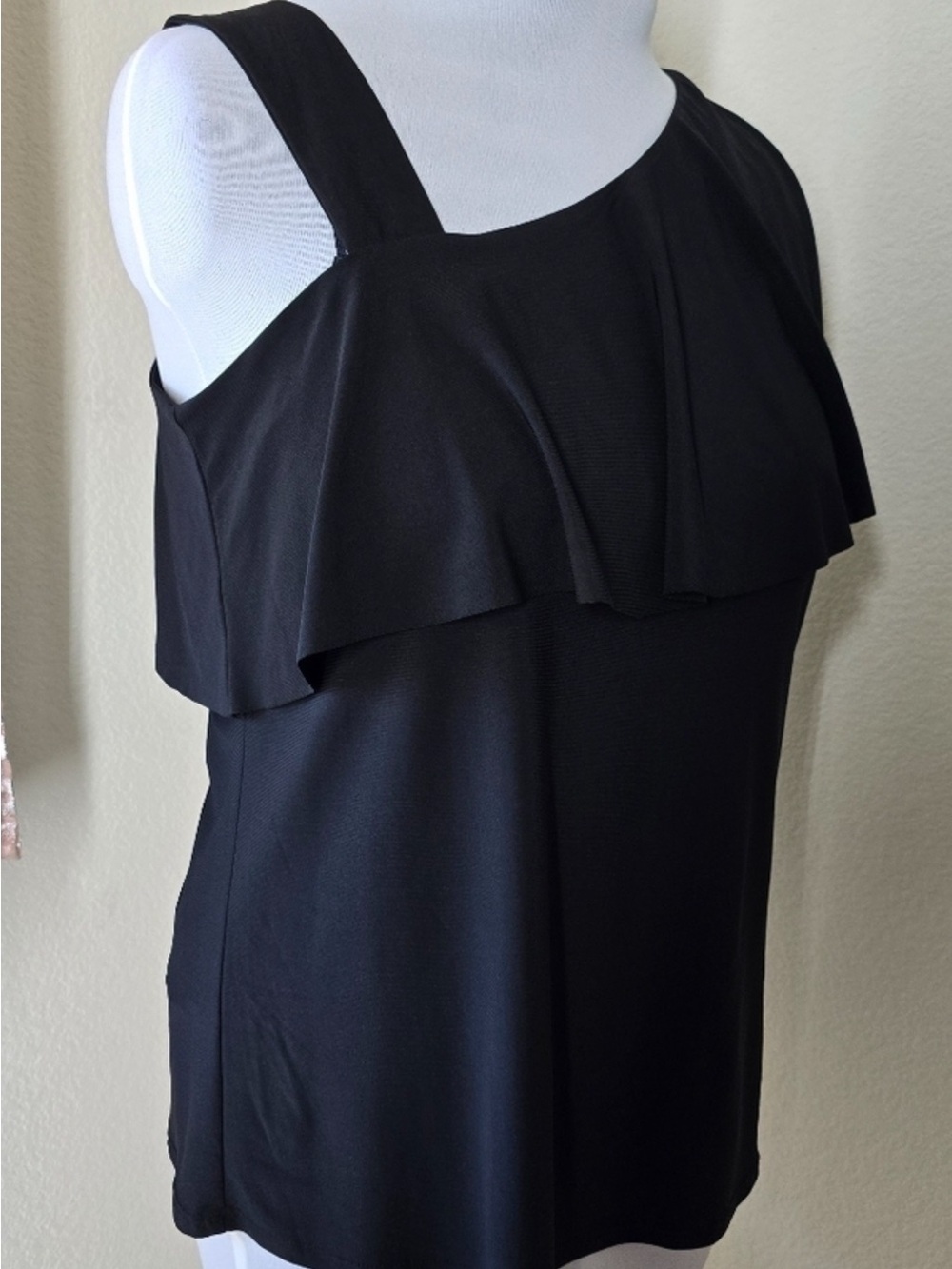 Lavish Black One-Shoulder Ruffle Tank - Picture 2 of 7